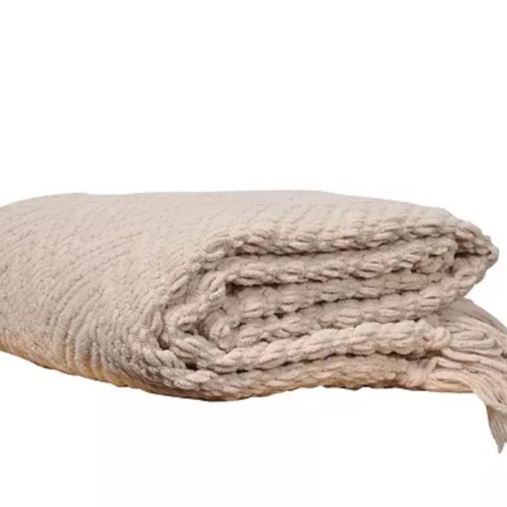 BATTILO THROW